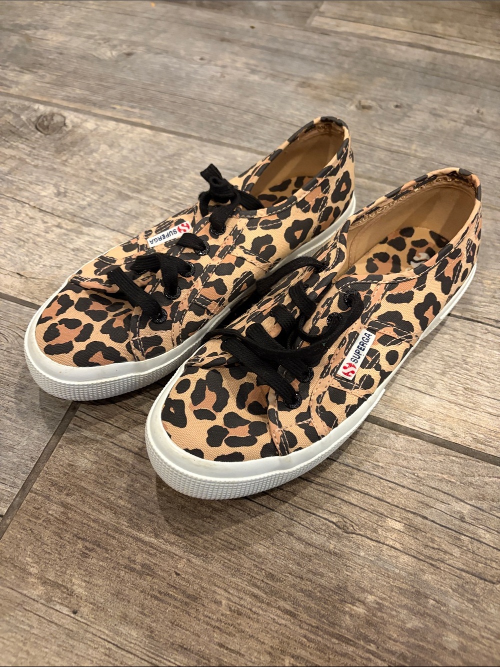 Superga Sneakers